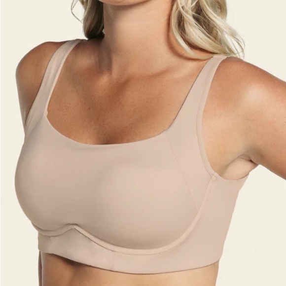 NWOT Leonisa Bra - Picture 1 of 4